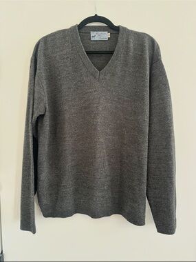 Men’s 100% Cashmere V-Neck